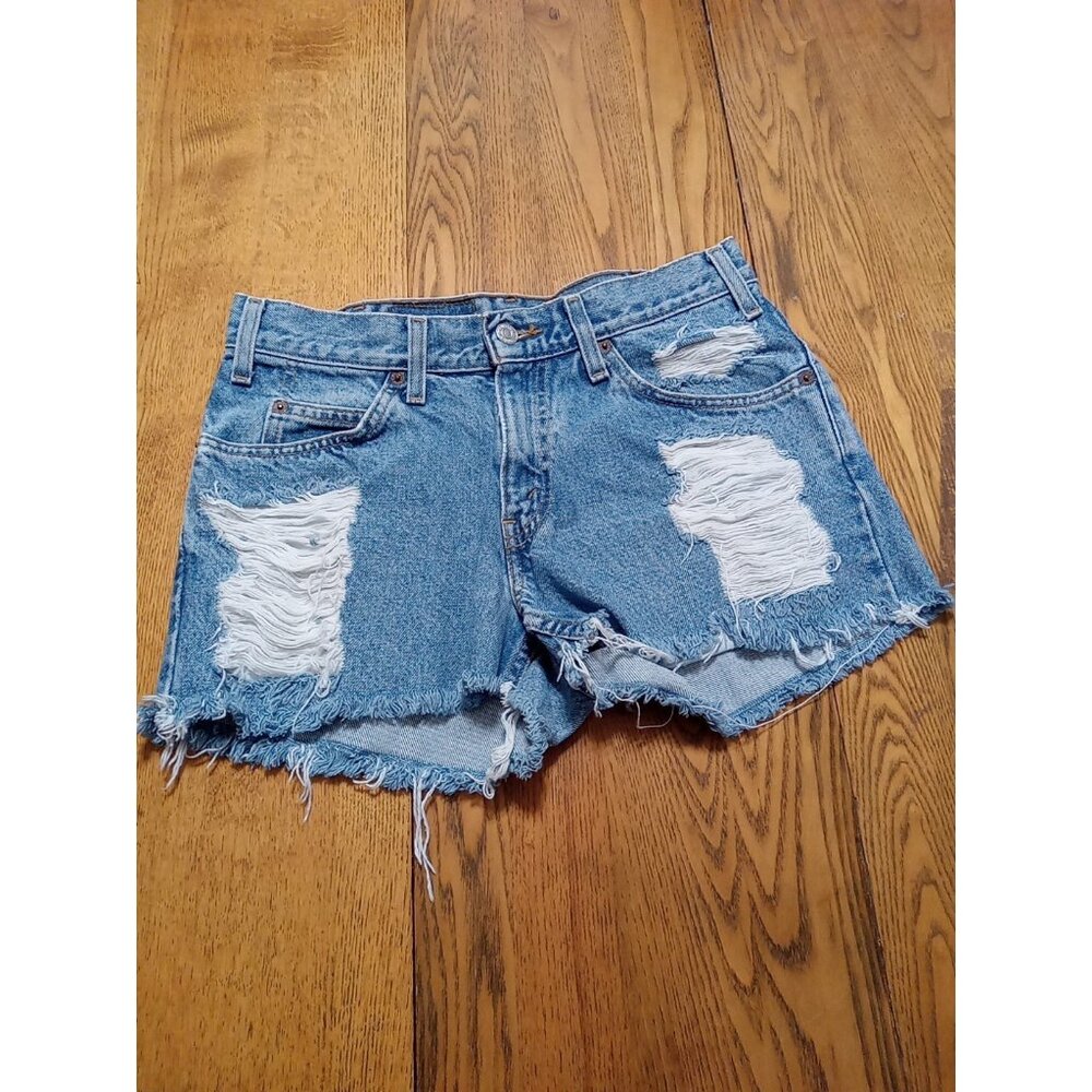 LEVI STRAUSS 550 Jeans Shorts Womens 31 X 27 BLUE Preowned Summer Distressed Rip